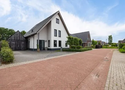 Vrijstaande woning te koop: De Swan 19, Joure, Wyldehoarne Joure