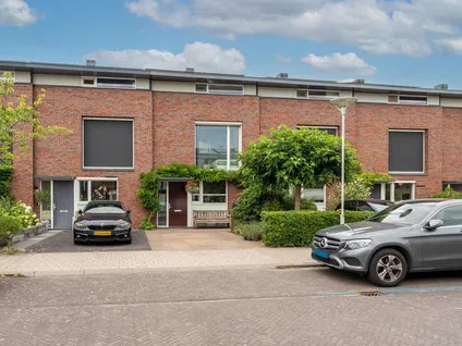 Tussenwoning te koop: De Trekschuit 17, Plantage de Sniep Noord Diemen