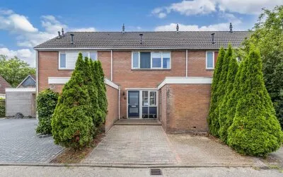Tussenwoning te koop: De Twee Gebroeders 86, De Folgeren zuidwest Drachten