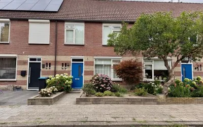 Tussenwoning te koop: De Valk 36, Leemslagen Oost Almelo