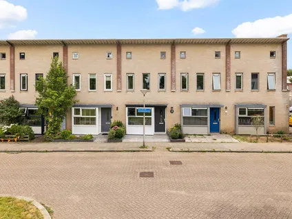 Tussenwoning te koop: De van der Schuerenmarke 71, Oldenelerbroek Zwolle