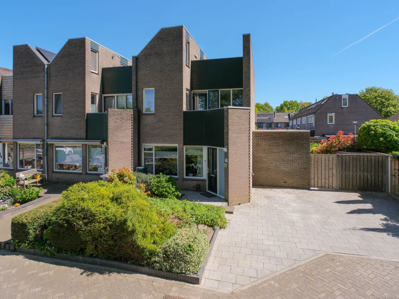 Hoekwoning te koop: De Vogelweide 46, Almelo