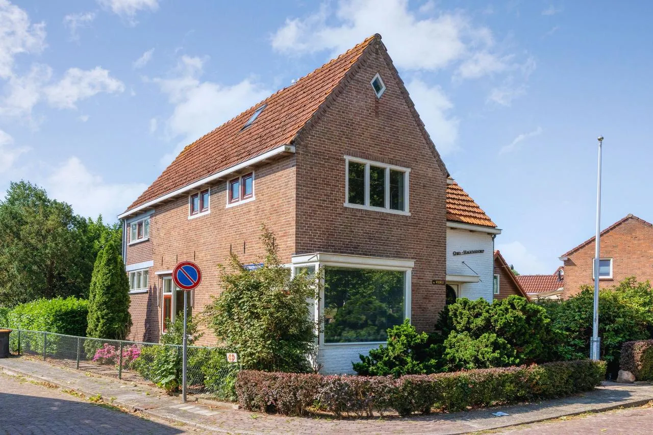 Vrijstaande woning te koop: De Voorst 1, Vollenhove