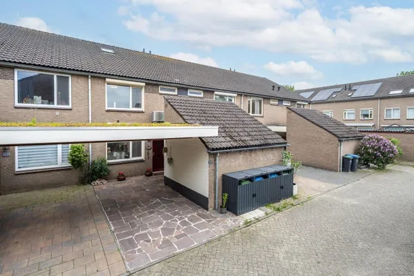 Terraced house for sale: de Voorstenkamp 1158, De Kamp Nijmegen