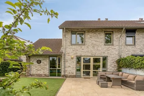 Hoekwoning te koop: De Vrouwehof 18, Leuken Weert