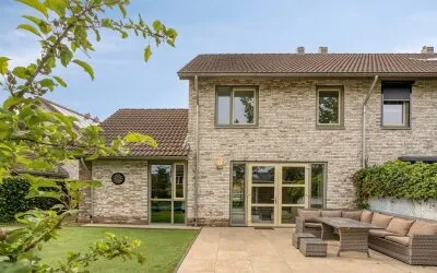 Hoekwoning te koop: De Vrouwehof 18, Leuken Weert