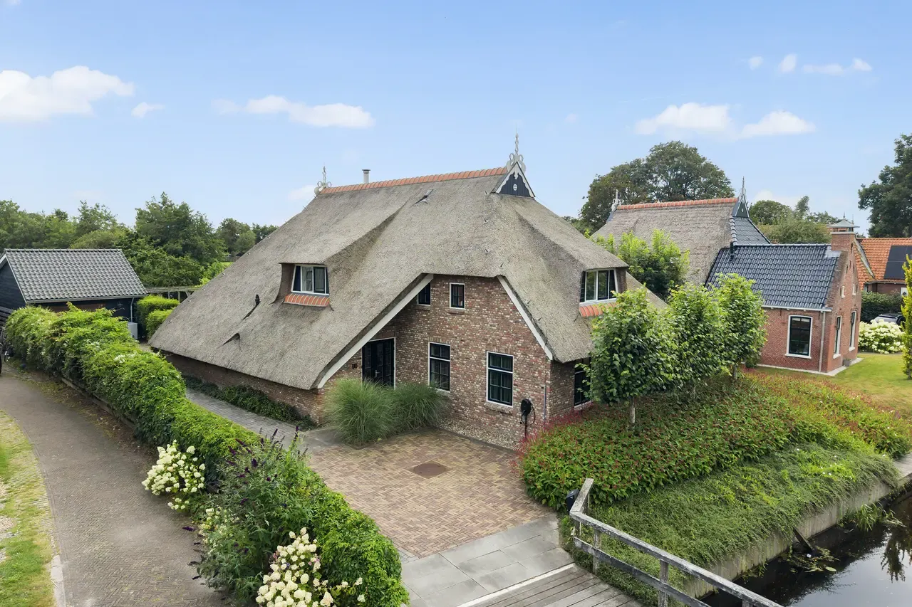 Vrijstaande woning te koop: De Wâl 10, Hurdegaryp