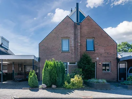 Terraced house for sale: De Waring 13, Kattouw Hoogeveen