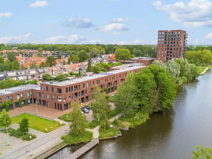 Tussenwoning te koop: De Werf 147, Armhoef Zuid Tilburg