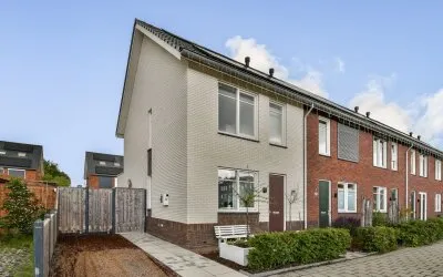 Hoekwoning te koop: De Wetering 37, De Hoek-1 Spijkenisse