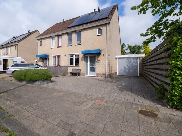 Hoekwoning te koop: De Wetterwille 200, De Folgeren noord Drachten
