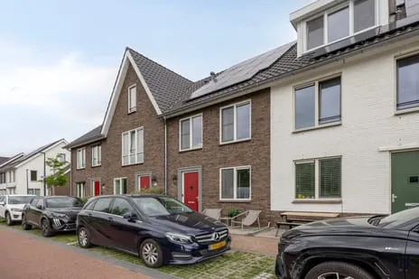 Tussenwoning te koop: De Wherelanden 161, Gors-Noord Purmerend