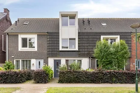 Tussenwoning te koop: De Wouw 106, Doonheide Gemert