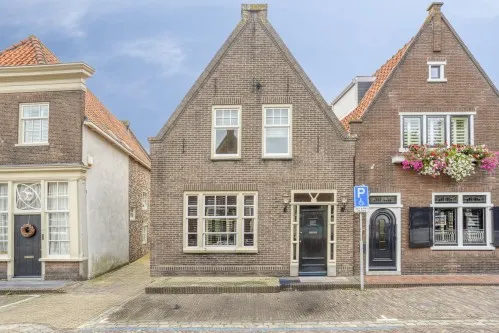 Twee-onder-één-kap te koop: De Zarken 31, Monnickendam