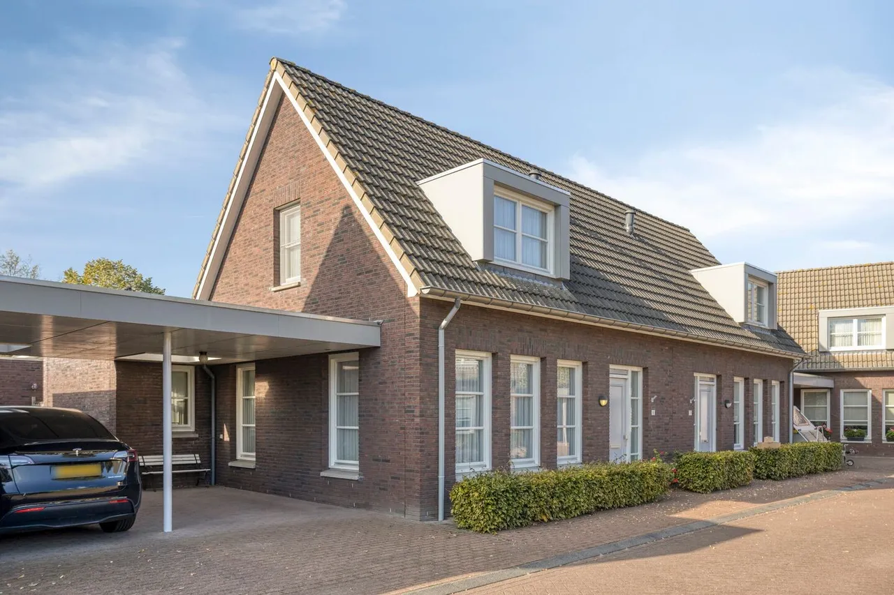 Twee-onder-één-kap te koop: De zes gehuchten 8, Aarle-Rixtel
