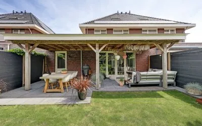 Terraced house for sale: De Zon 41, Tuitjenhorn-West en -Zuid Tuitjenhorn