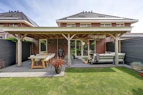 Tussenwoning te koop: De Zon 41, Tuitjenhorn-West en -Zuid Tuitjenhorn