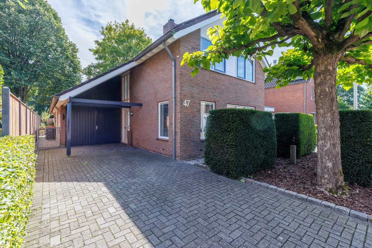 Vrijstaande woning te koop: De Zwaan 47, Vriezenveen