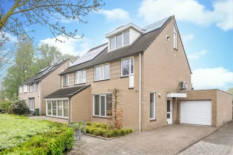 Hoekwoning te koop: de Ambachten 41, Heeze Heeze