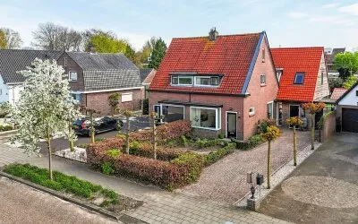 Twee-onder-één-kap te koop: De Balk 12, Dragonder Noord Veenendaal