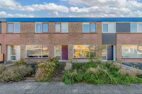 Tussenwoning te koop: De Bank 17, Drachten