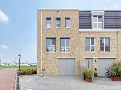 Hoekwoning te koop: De Batterijen 12, Spakenburg Bunschoten-Spakenburg