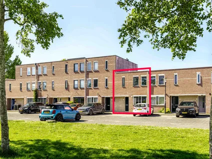 Tussenwoning te koop: De Bekroning 12, Architectenbuurt-Oost Amersfoort