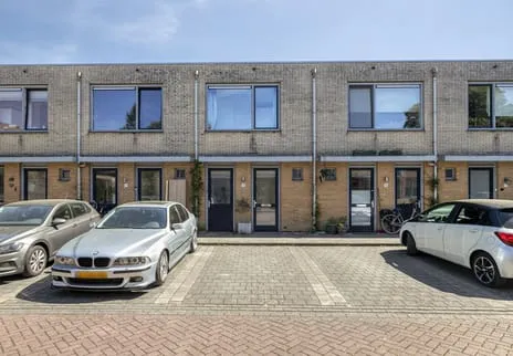 Tussenwoning te koop: de Binnentuin 13, Soest Zuid Soest