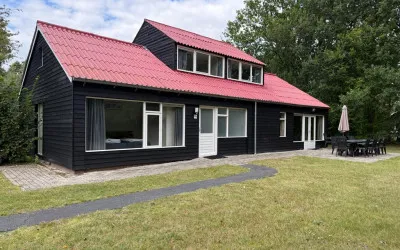 Woning te koop: De Bloemert 1-2, Verspreide huizen Midlaren Midlaren