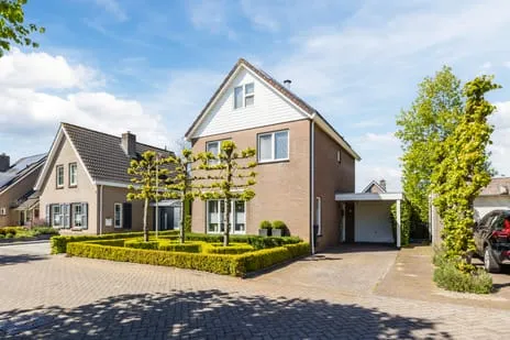 Vrijstaande woning te koop: De Blouwel 6, Lindonk Zevenbergen