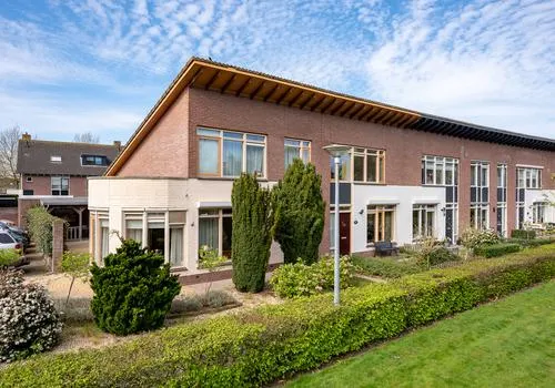 Hoekwoning te koop: de Bongerd 1, Oldebroek Oldebroek