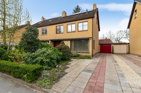 Twee-onder-één-kap te koop: De Bongerd 54, Zuidhorn Zuidhorn
