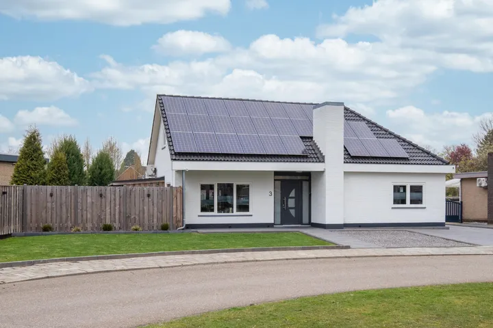 Vrijstaande woning te koop: De Briasweg 3, Kern Baexem Baexem