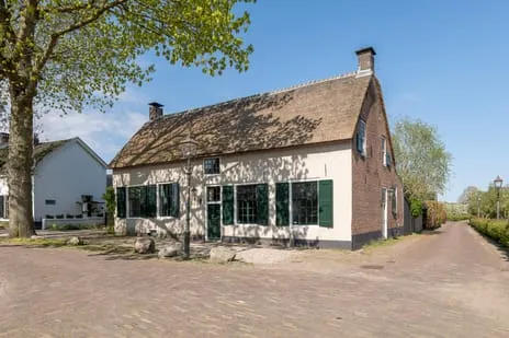 Vrijstaande woning te koop: De Brink 5, Cothen Cothen