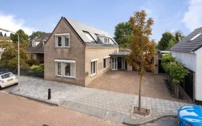 Vrijstaande woning te koop: De Fuis 43, Hulsdonk Roosendaal