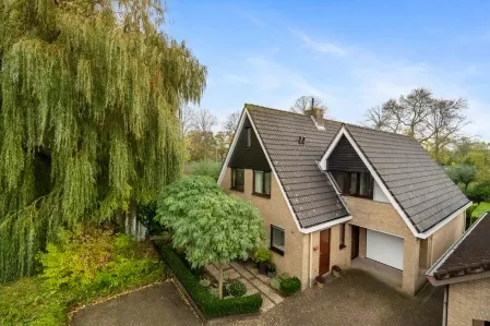 Vrijstaande woning te koop: De Gaarde 9, Rhoon
