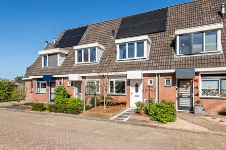 Tussenwoning te koop: De Ganzenhof 34, Ophemert Ophemert