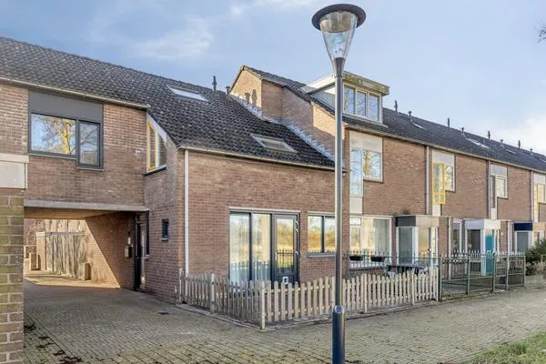 Tussenwoning te koop: De Gasperistraat 22, Goes