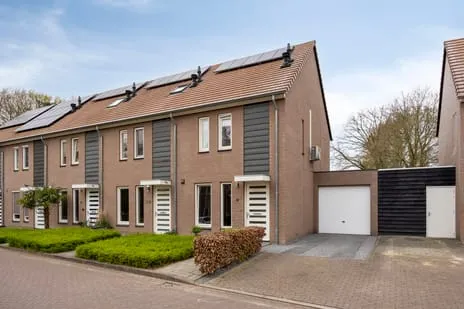 Tussenwoning te koop: De Gemeint 24, Verspreide huizen Arendnest-Zijp Boekel