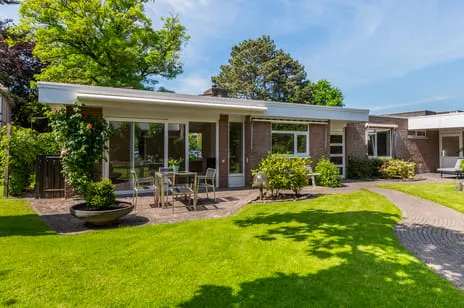 Vrijstaande woning te koop: De Giezen 16, Kern-Rijssen Rijssen