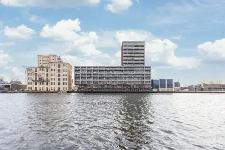 Appartement te koop: De Gortpeller 31, Zaandam
