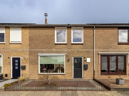 Tussenwoning te koop: De Graafjes 16, Broerswetering Bunschoten-Spakenburg