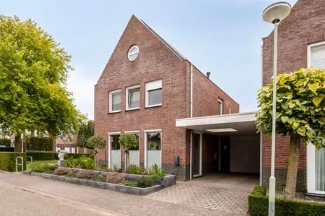 Twee-onder-één-kap te koop: De Greend 6, Wessem Wessem