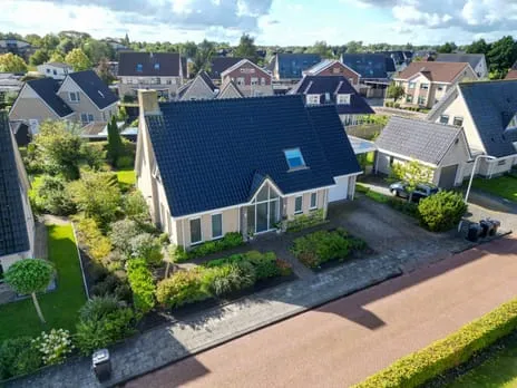 Vrijstaande woning te koop: de Hammeren 42, Kollum Kollum
