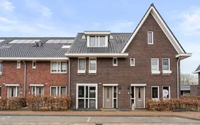 Tussenwoning te koop: De Haverkamp 21, Centrum Lunteren Lunteren