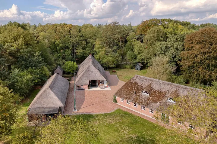 Vrijstaande woning te koop: De Heikant 8, Verspr huizen Helvoirtse Heide Helvoirt