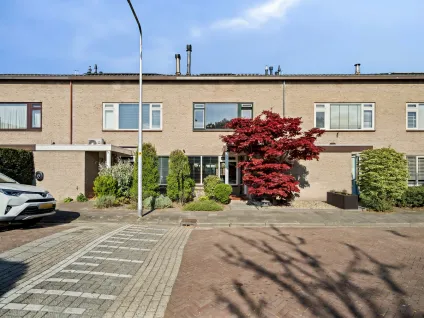 Tussenwoning te koop: De Hooghkamer 33, Noord-Hofland Voorschoten