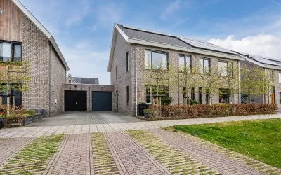 Tussenwoning te koop: De Hoop 18, Buurt 4 Zeewolde