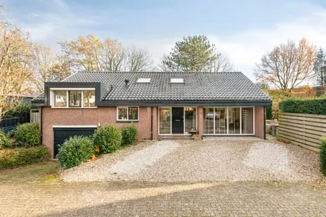Vrijstaande woning te koop: De Hucht 46, 's-Heerenberg, oostelijke uitbreiding 'S-Heerenberg
