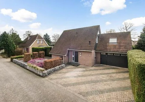 Vrijstaande woning te koop: De Huifkar 10, De Baan Biddinghuizen